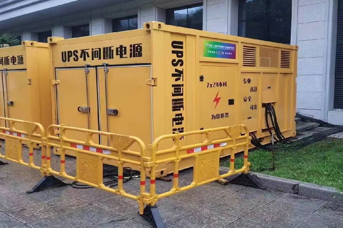 霍邱发电机租赁施工现场